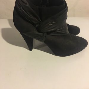 Black ankle boots size 11